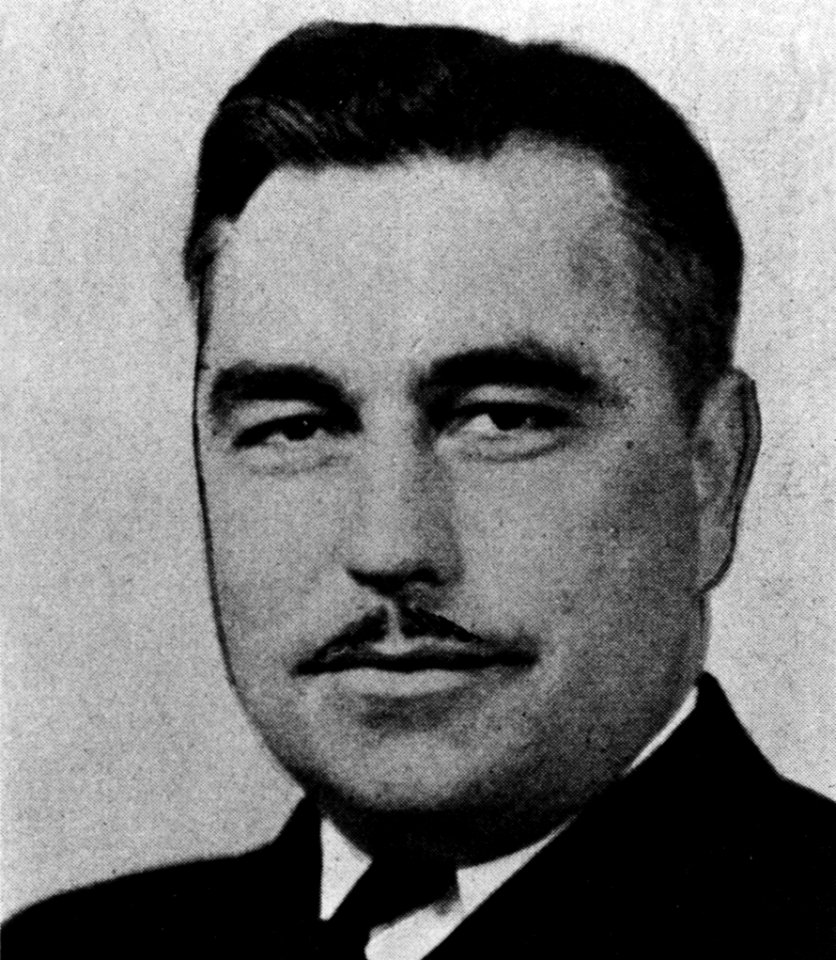 Commander Ernest Edwin Evans, U.S. Navy, circa in 1944 (NH 92320)