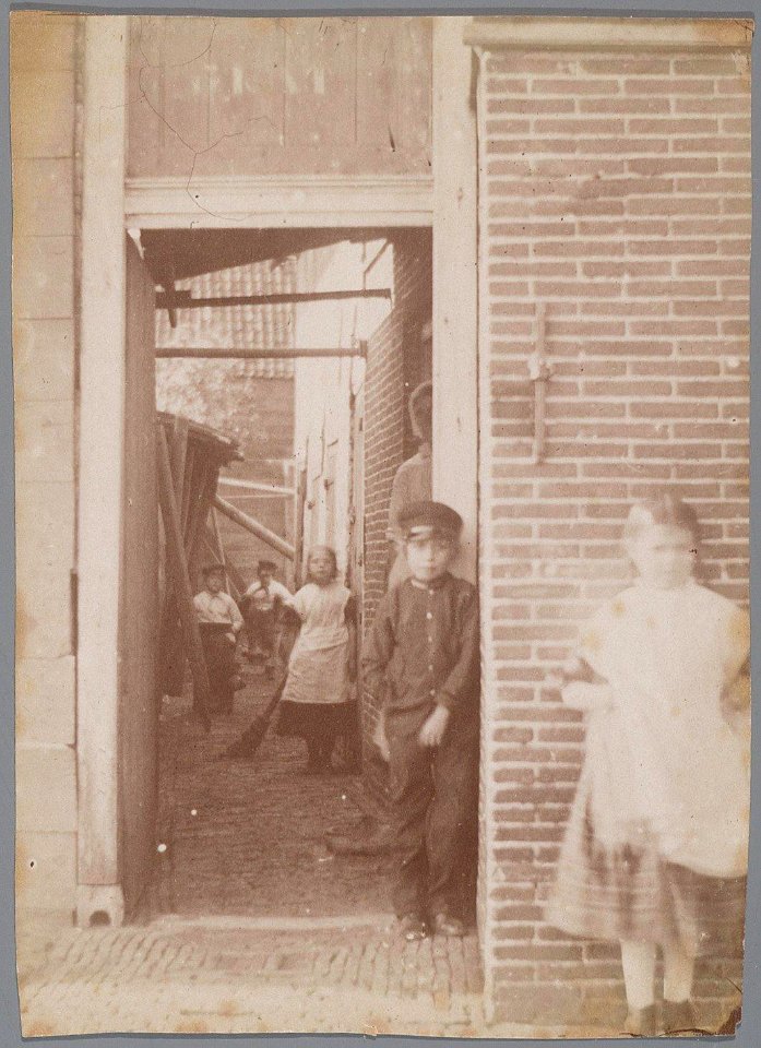 Bokkinghangen 5, In de poort van Huis De Kat (max res)