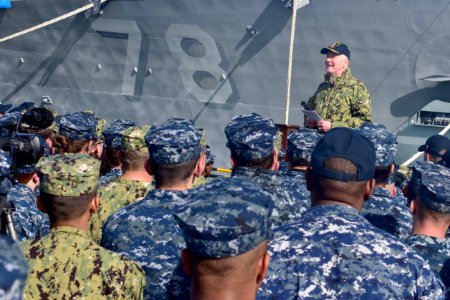 Commander speaks to Sailors at an all hands call. (24892792917)
