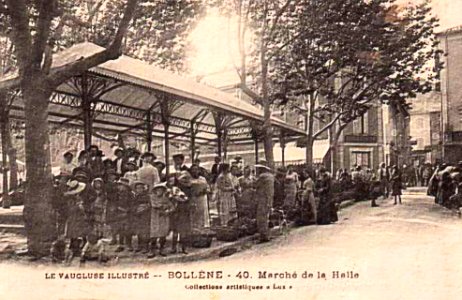 Bollène le marché de la Halle