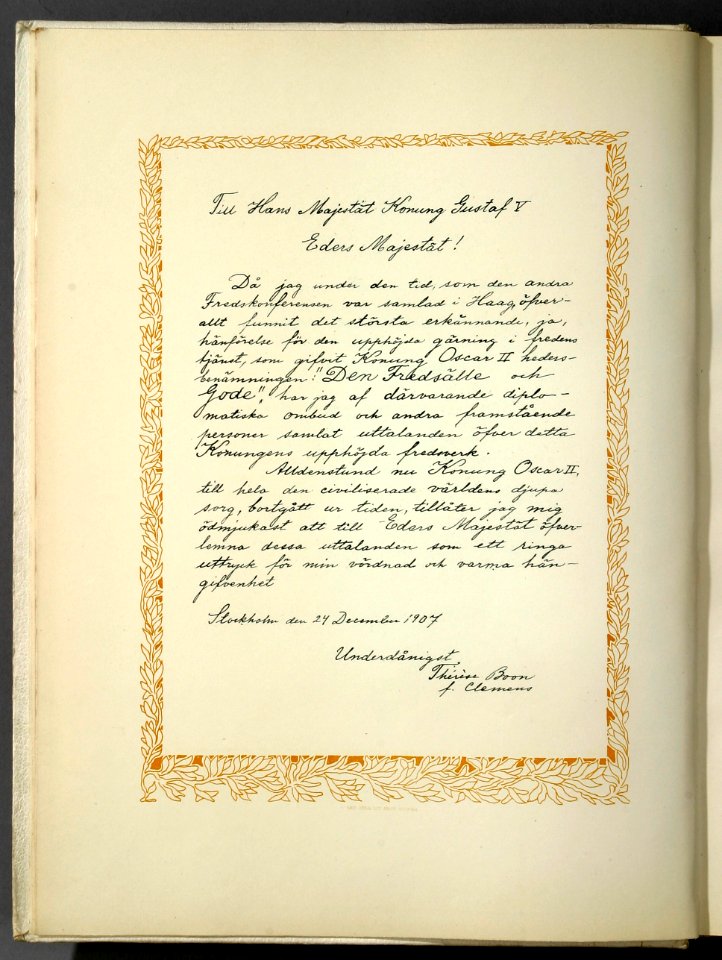 Bok med hyllningsadresser till fredsfursten Oscar II - Livrustkammaren - 73856