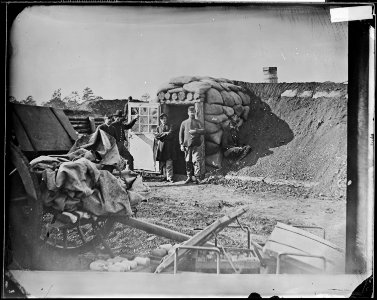 Bomb-proof hut in fort - NARA - 528991