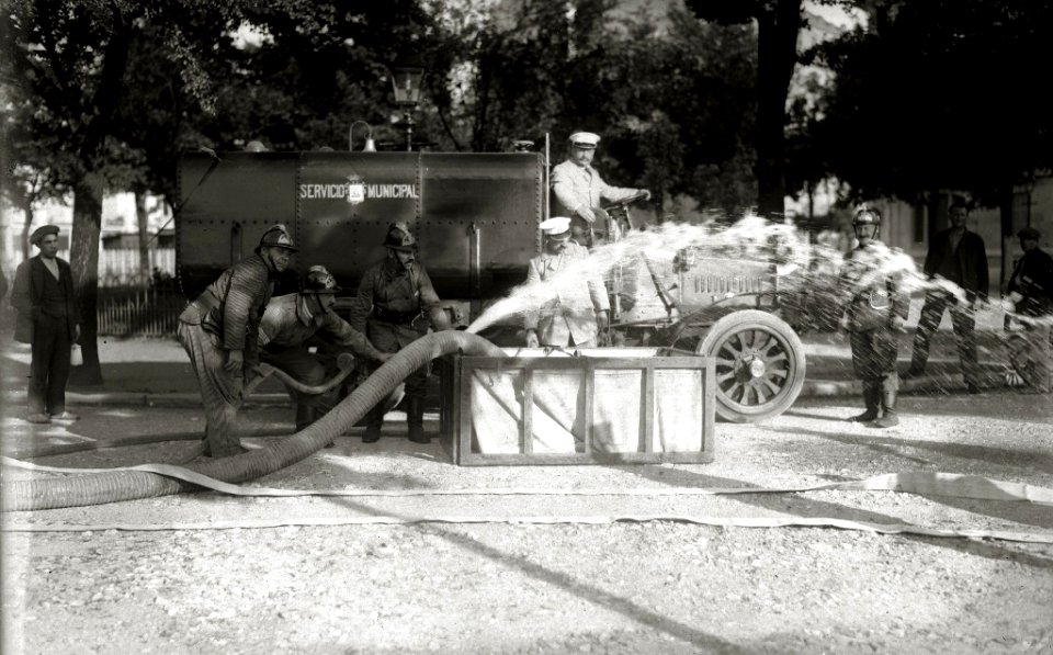 Bomberos de San Sebastián (4 de 4) - Fondo Car-Kutxa Fototeka
