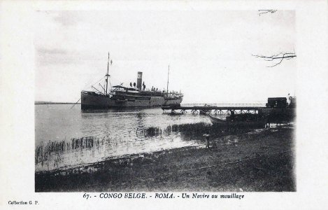Boma-Un Navire au mouillage-Congo Belge photo