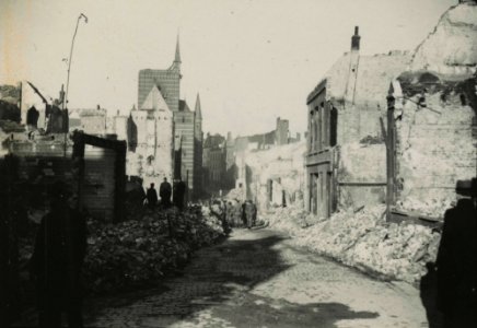 Bombardement Nijmegen - Fotodienst der NSB - NIOD - 211722