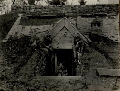 Bombensichere Offziersdeckung. Aufgenommen am 26. III. 1916. Infanterie Regiment Nro.78. (BildID 15536506)