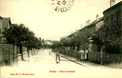 Bondy.Rue Cronstadt