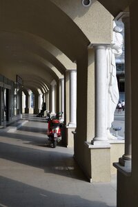 Pillars arcade skopje photo