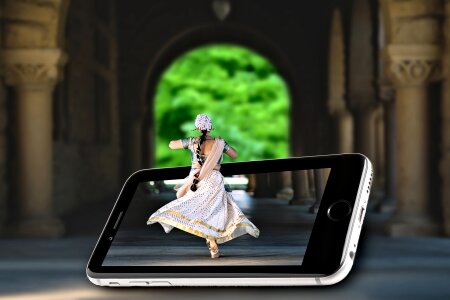 Three dimention manipulation composite