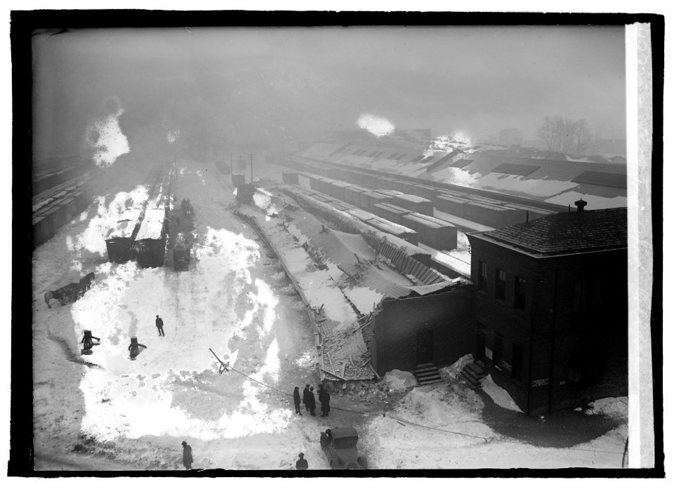 Boo Frt. shed collapse LCCN2016846134