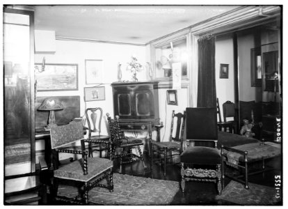 Boone (living room) LCCN2014713270