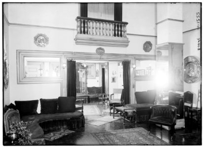 Boone (living room) LCCN2014713266