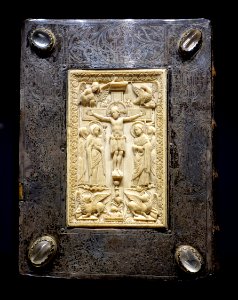 Book cover with evangelists, from the Chorherrenstift St. Georg, Köln, ivory c. 1060, surround c. 1480, ivory, silvered and gilt copper - Hessisches Landesmuseum Darmstadt - Darmstadt, Germany - DSC00267 photo