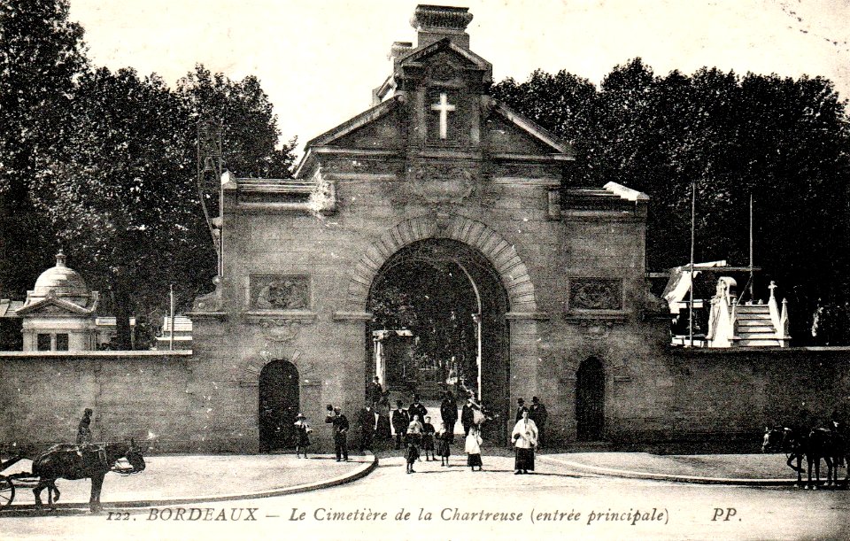 Bordeaux - cimetière de la Chartreuse - entrée principale