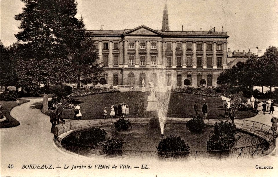 Bordeaux - Hôtel de ville 3