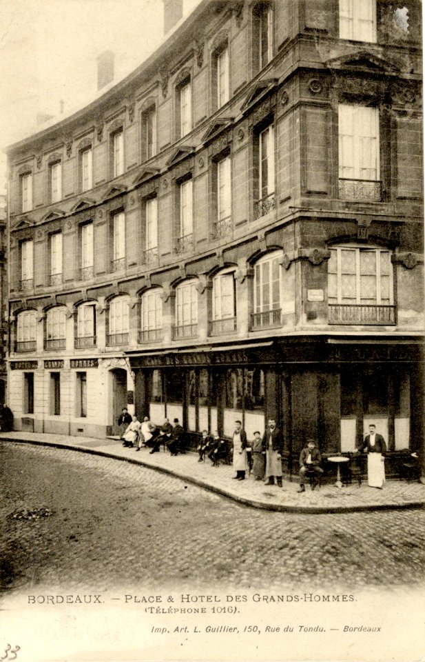 Bordeaux - Hôtel des Grandes Hommes 1