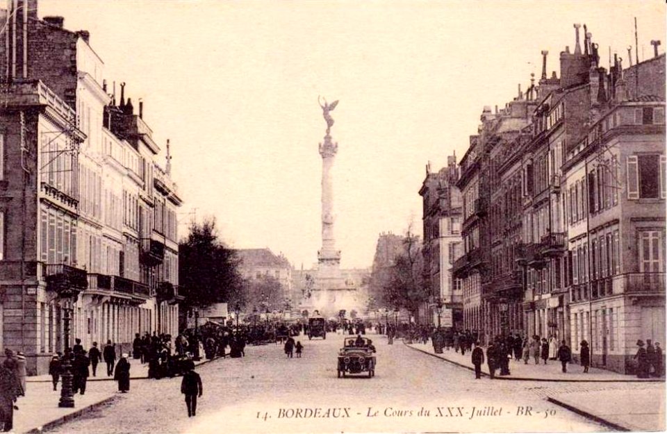 Bordeaux - Cours du XXX Juilliet 11