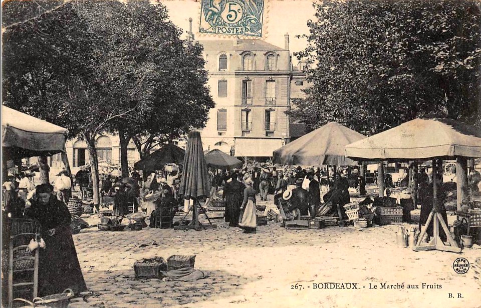 Bordeaux - marché aux fruits