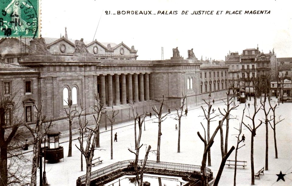 Bordeaux - Palais de Justice et place Magenta