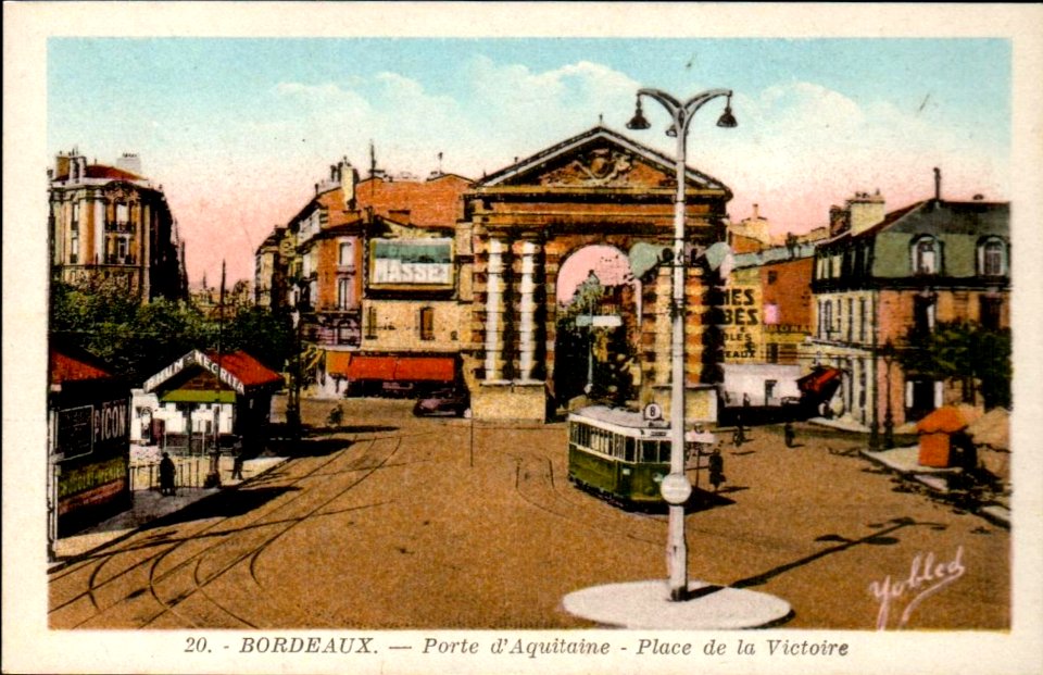 Bordeaux - Place de la Victoire 1a