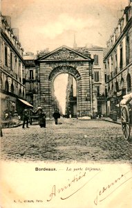 Bordeaux - Porte Dijeaux 11