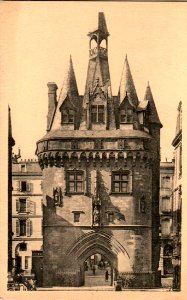 Bordeaux - Porte du Palais 9