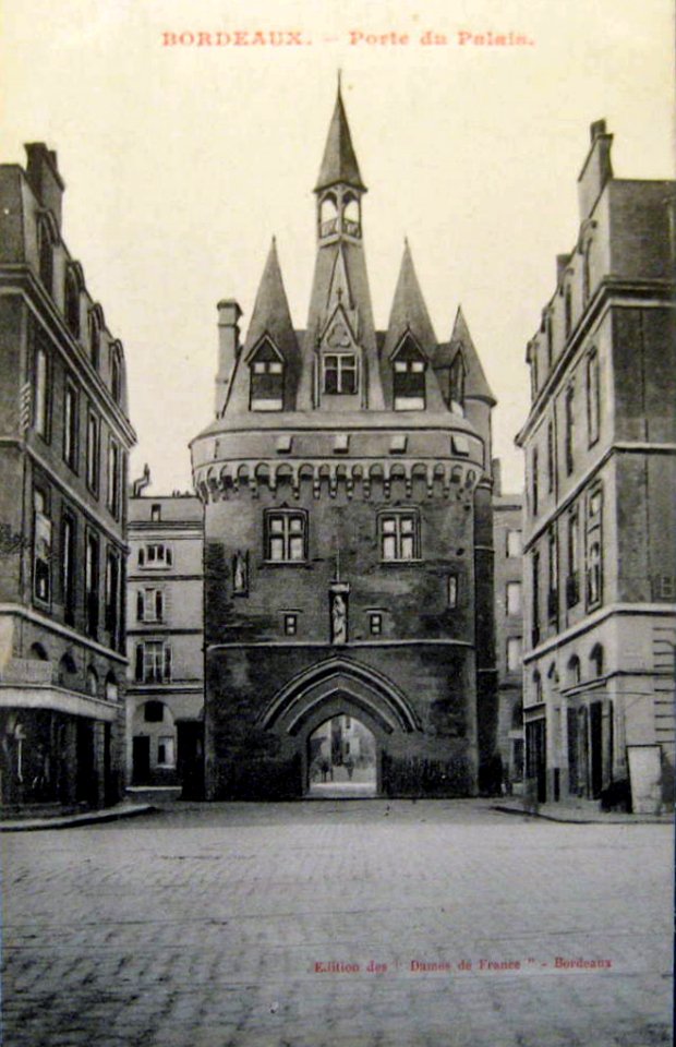 Bordeaux - Porte du Palais