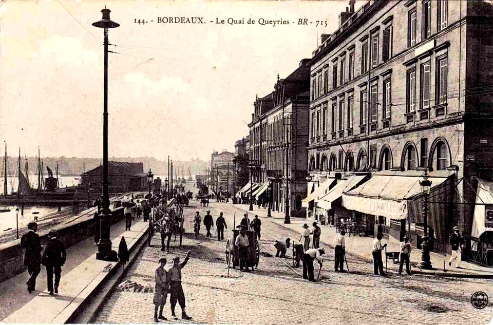 Bordeaux - Quai des Queyries 1