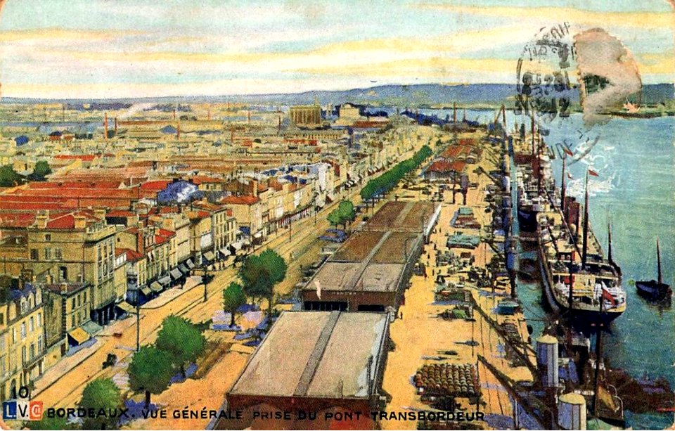 Bordeaux - Quais - vue prise du pont transbordeur 5 a