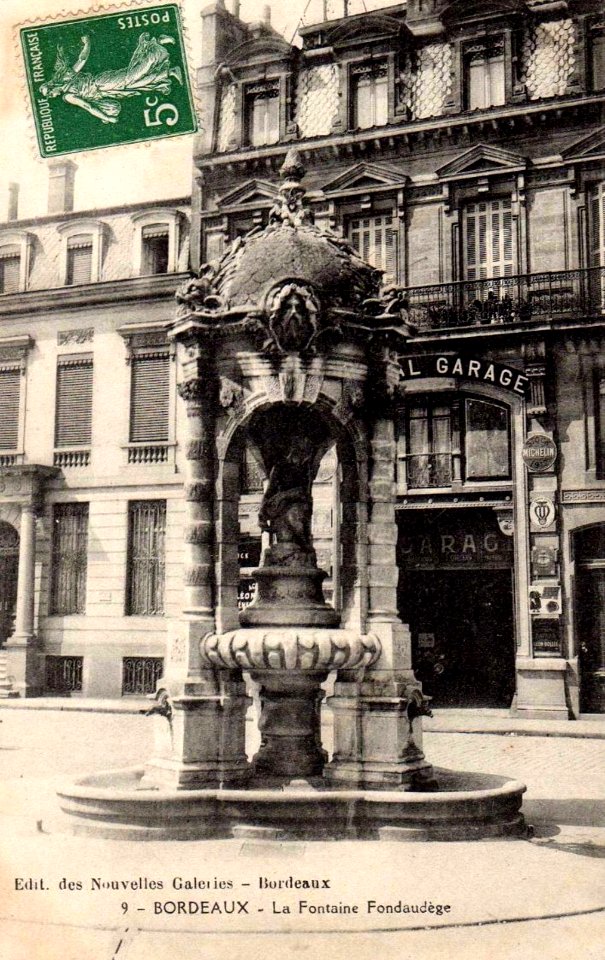 Bordeaux - Place Fondaudège 2
