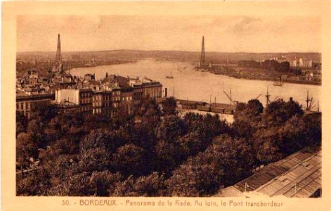 Bordeaux - vue générale de la Garonne et pont transbordeur 2 b