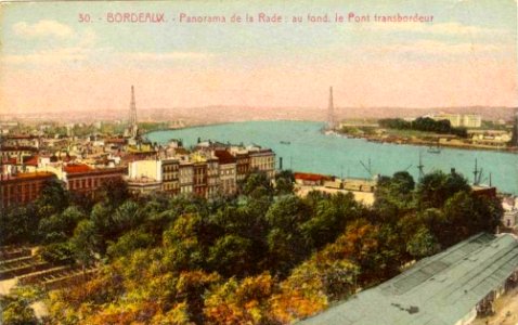 Bordeaux - vue générale de la Garonne et pont transbordeur 2 a