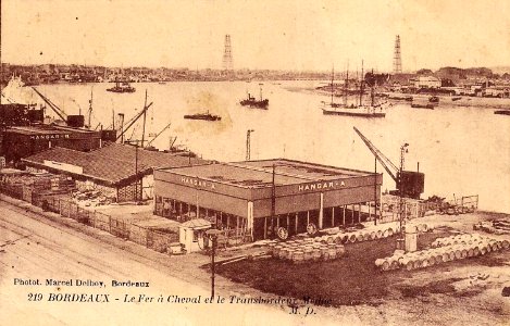 Bordeaux - vue générale de la Garonne et pont transbordeur 5 b