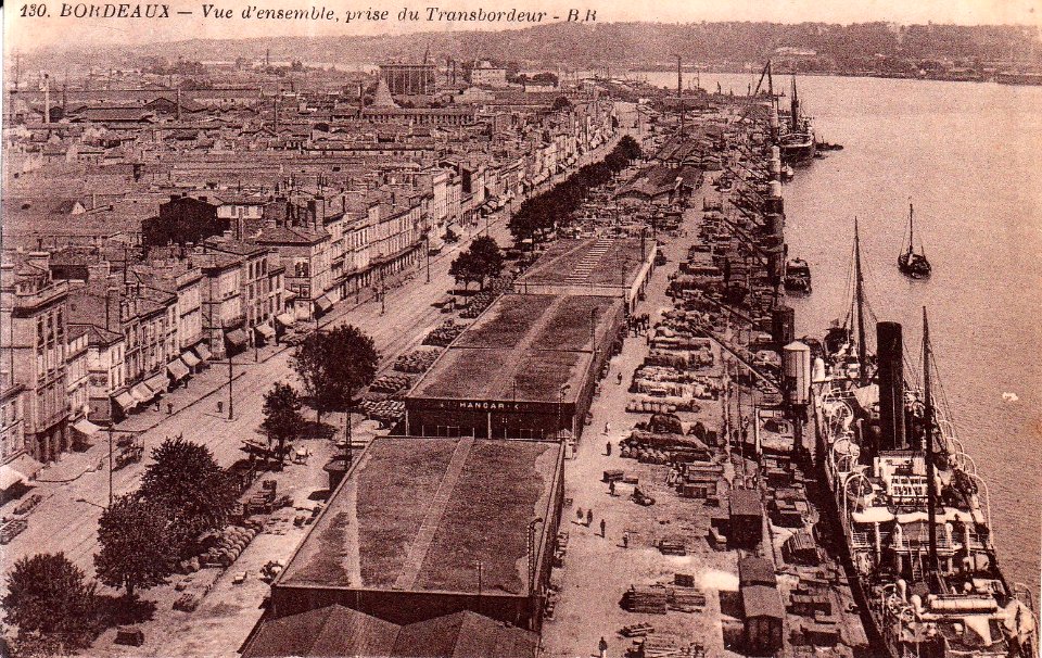 Bordeaux - Quais - vue prise du pont transbordeur 4 b
