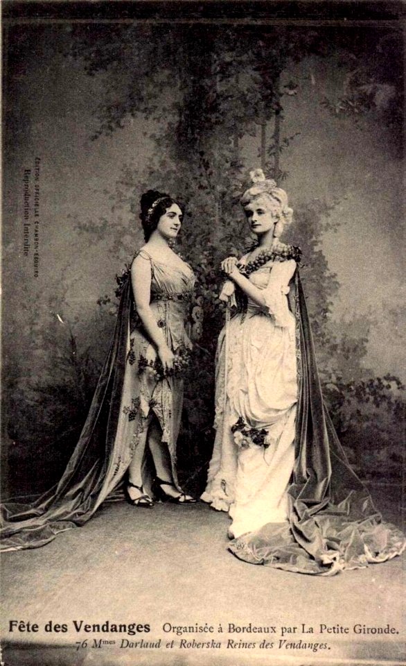 Bordeaux fête-des-vendanges (Mme Darlaut et Mme Roberska)