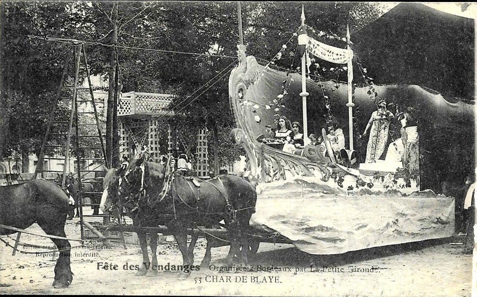 Bordeaux fête-des-vendanges 53 Char de Blaye
