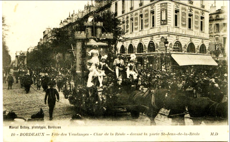 Bordeaux fête-des-vendanges Char de La Réole a