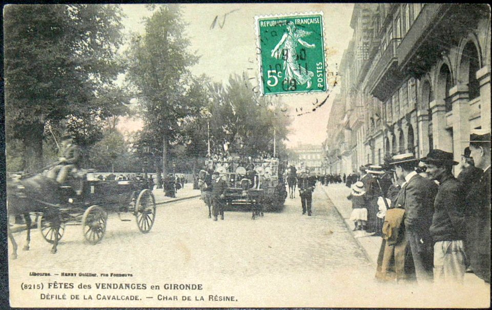 Bordeaux fête-des-vendanges Defilé de la cavalcade b