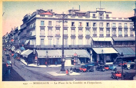 Bordeaux place de la comédie 31