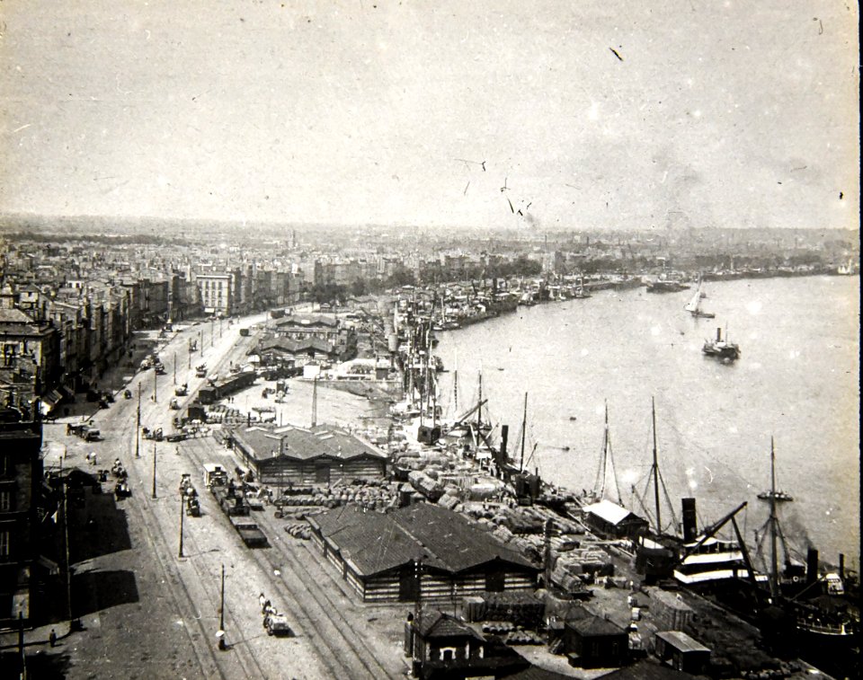 Bordeaux Quais des Chartrons vers 1905, depuis la place des Quinconces ou Allées de Chartres b