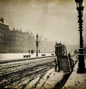 Bordeaux, Allées de Tourny sous la neige vers 1910. c
