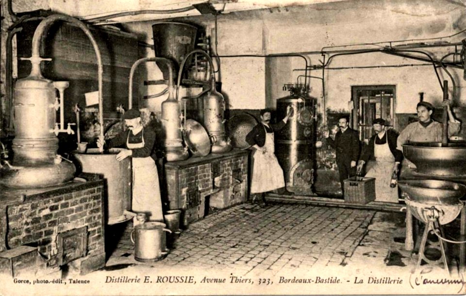 Bordeaux-Bastide - Distillerie Roussie 2 (Gorce)