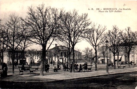 Bordeaux-Bastide - place du 14 juillet (A. Huc)