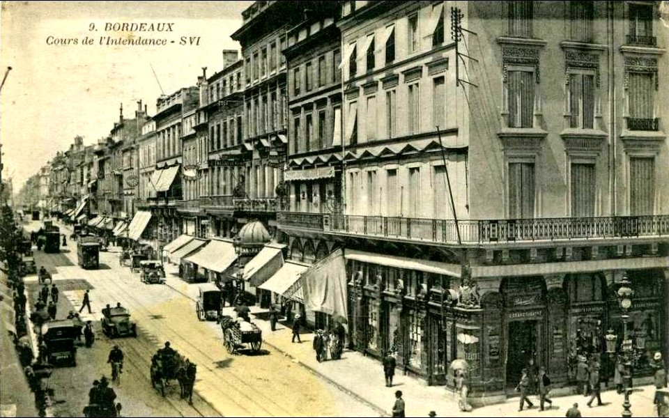 Bordeaux le cours de l'Intendance 3