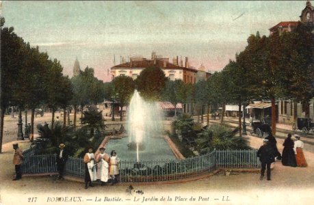 Bordeaux-Bastide - place du pont b (L.L.)