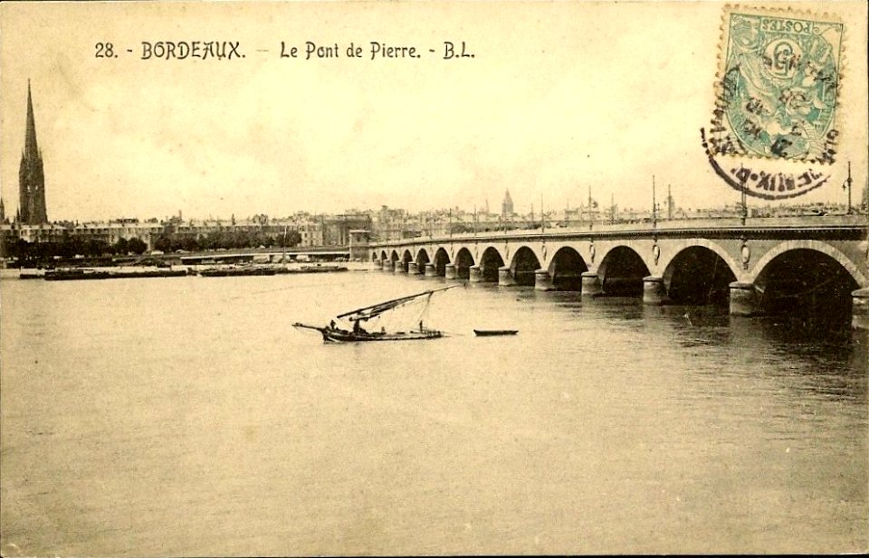 Bordeaux le pont-de-pierre 7