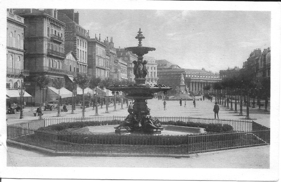Bordeaux-Les Allées de Tourny dans les années 1930