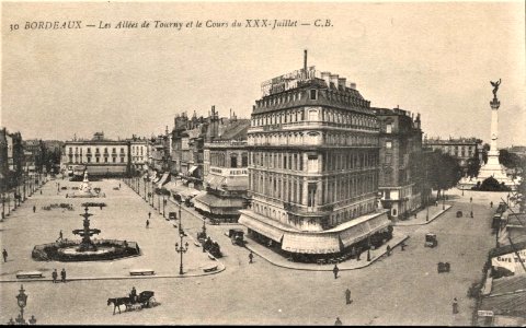 Bordeaux place de la comedie 10