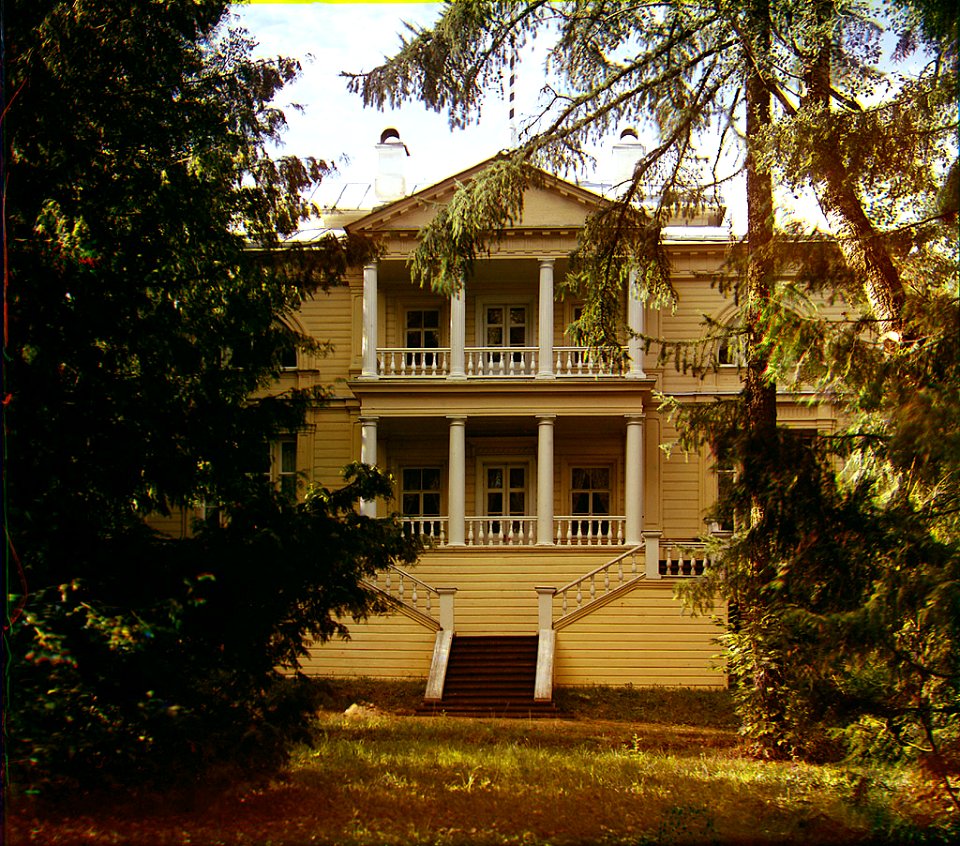 Borodino palace (southern facade). 1911, Prokudin-Gorskiy