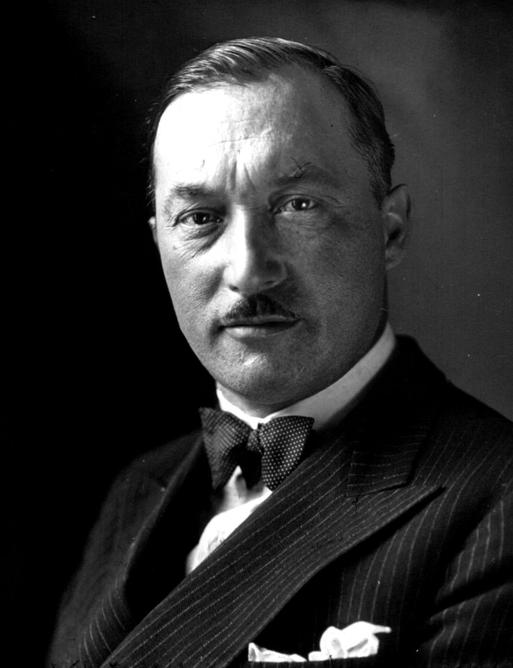 Lucien Bossoutrot 1932